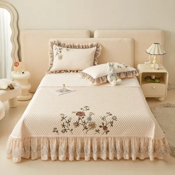 ensemble couvre-lit matelassé